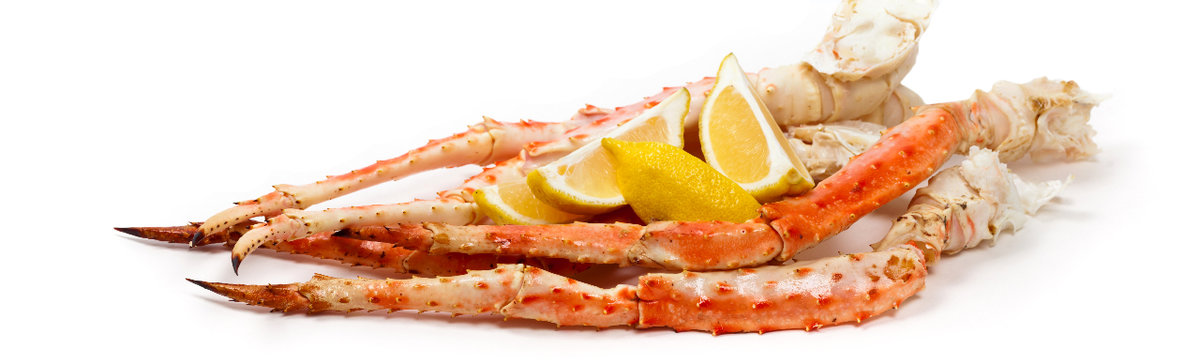 Crab legs with lemon